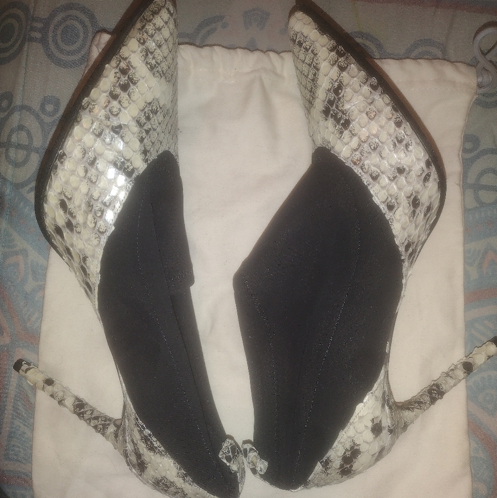 *Exclusive Designer Genuine Python Skin Heels* - image 2